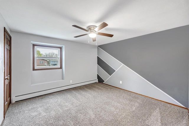426 CUSTER COURT, Green Bay, WI 54301