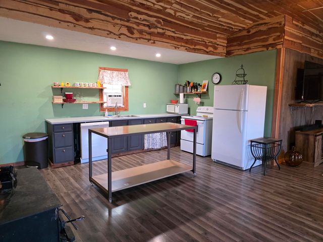 23761 Stonington Drive, Omaha, AR 72662