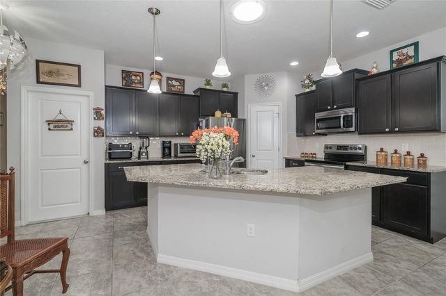 32863 WOODTHRUSH WAY, Wesley Chapel, FL 33545