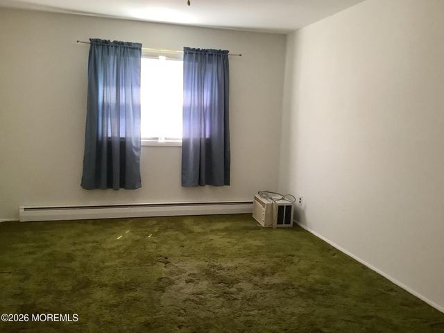 3 C Hemlock Street, Toms River, NJ 08757