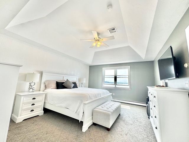 12 Marina Dr 12, Hull, MA 02045