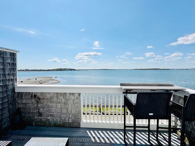 12 Marina Dr 12, Hull, MA 02045