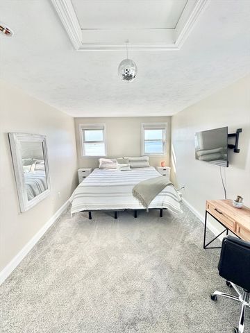 12 Marina Dr 12, Hull, MA 02045