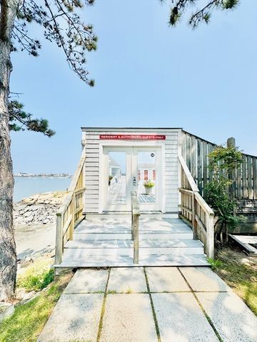 12 Marina Dr 12, Hull, MA 02045