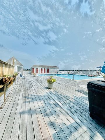 12 Marina Dr 12, Hull, MA 02045