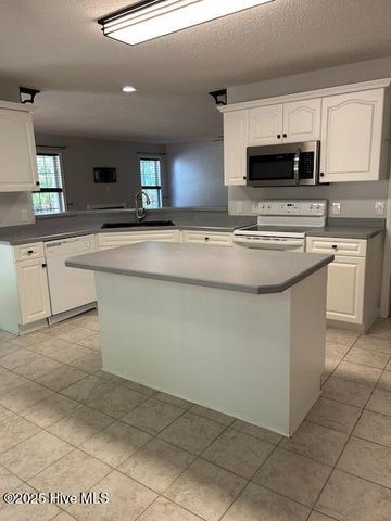 10 Wildwood Lane, Jackson Springs, NC 27281