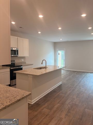8341 Columbia Court, Palmetto, GA 30268