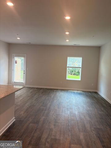 8341 Columbia Court, Palmetto, GA 30268