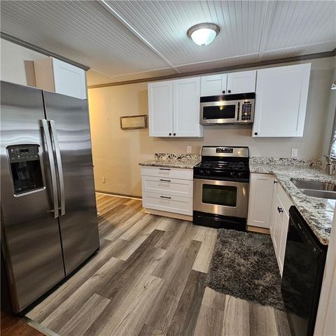 2123 Barbara Lane, Decatur, GA 30032