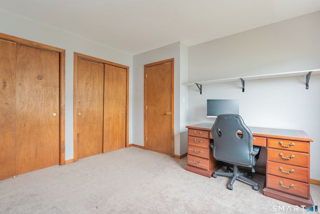 86 Staffordshire Commons Drive, Wallingford, CT 06492