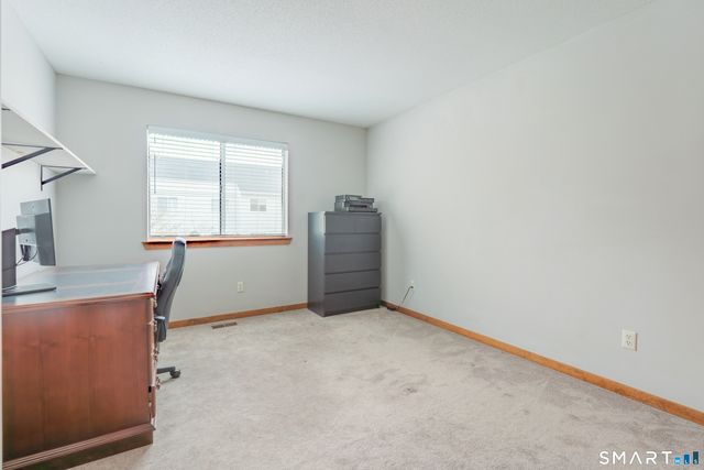 86 Staffordshire Commons Drive, Wallingford, CT 06492