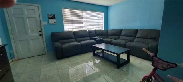 12456 Yancy Drive, Houston, TX 77015