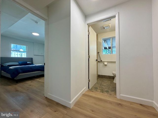 8509 CHERRY VALLEY LN, Alexandria, VA 22309