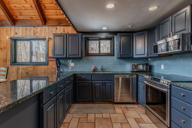 24 Sugarbush Drive, Winhall, VT 05340