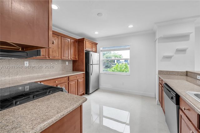 10667 NW 45th St 10667, Coral Springs, FL 33065