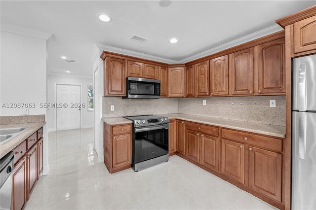 10667 NW 45th St 10667, Coral Springs, FL 33065