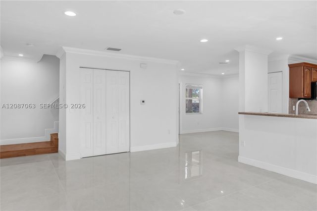 10667 NW 45th St 10667, Coral Springs, FL 33065