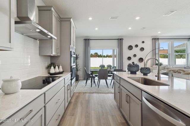 102 BUCCANEER Place, Palm Coast, FL 32164