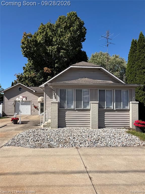 7235 N Genesee Road, Genesee, MI 48437