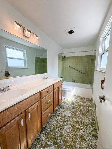 36714 Kimberly Street, Clinton Twp, MI 48035