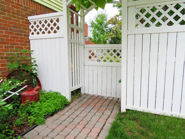 36714 Kimberly Street, Clinton Twp, MI 48035