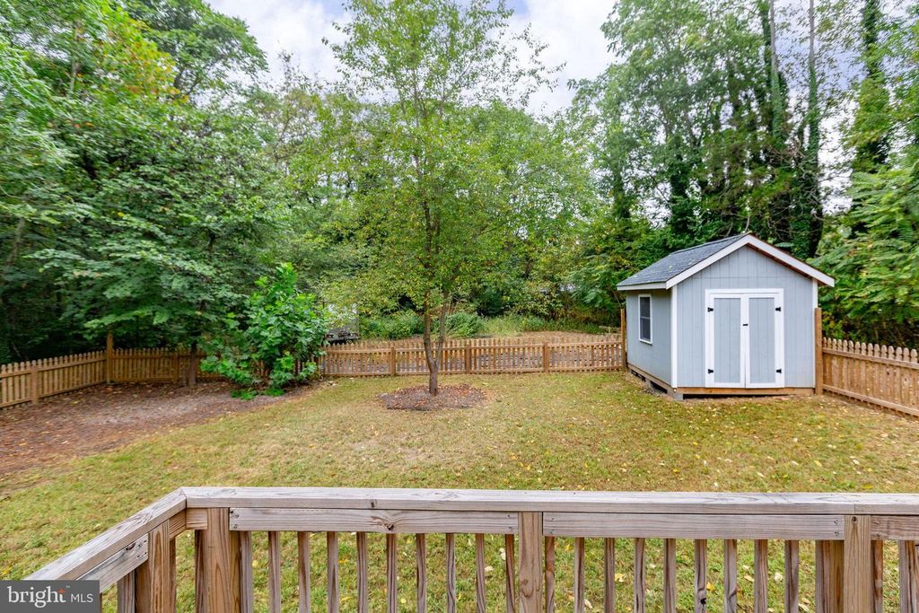 16 ENOLA RD, Fredericksburg, VA 22405