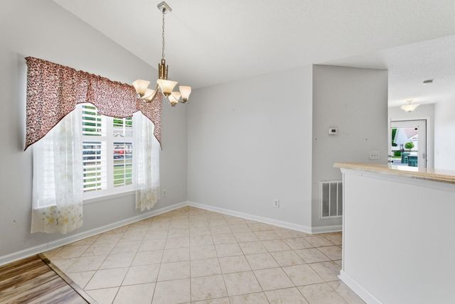 300 Country Manor Dr Unit B, Conway, SC 29526