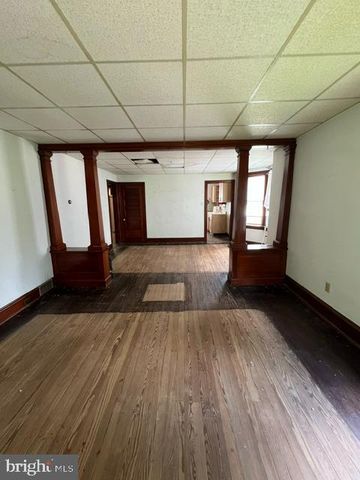 792 E CEDARVILLE RD, Pottstown, PA 19465