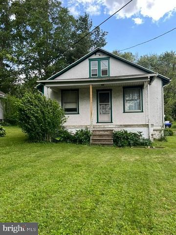 792 E CEDARVILLE RD, Pottstown, PA 19465