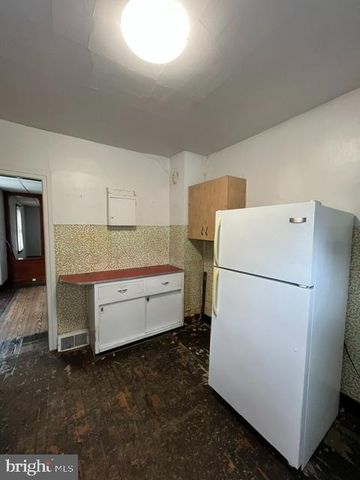 792 E CEDARVILLE RD, Pottstown, PA 19465