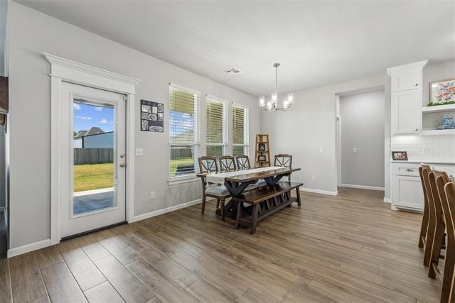 512 Cantebury Drive, Tuttle, OK 73089