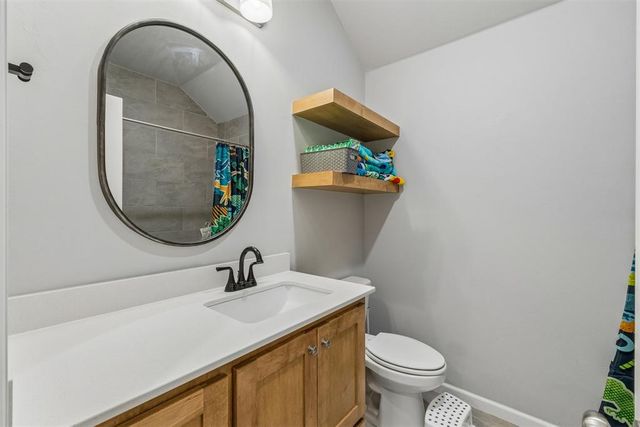 512 Cantebury Drive, Tuttle, OK 73089