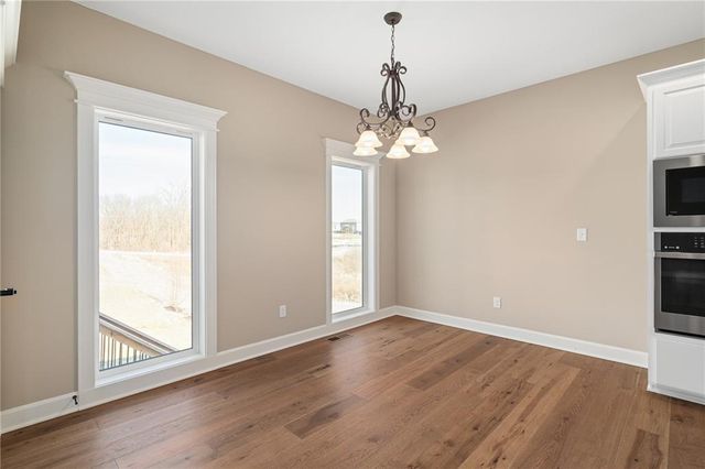 7012 NE 102nd Court, Kansas City, MO 64156