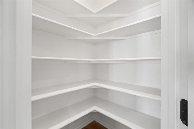 7012 NE 102nd Court, Kansas City, MO 64156