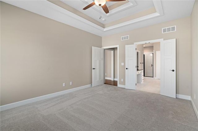 7012 NE 102nd Court, Kansas City, MO 64156