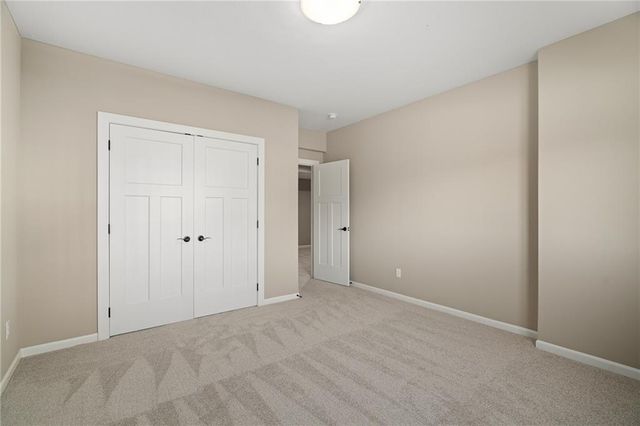 7012 NE 102nd Court, Kansas City, MO 64156