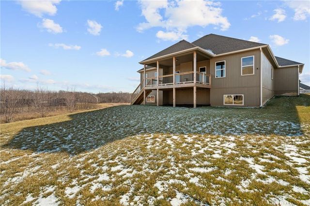 7012 NE 102nd Court, Kansas City, MO 64156