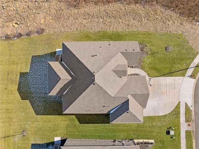 7012 NE 102nd Court, Kansas City, MO 64156