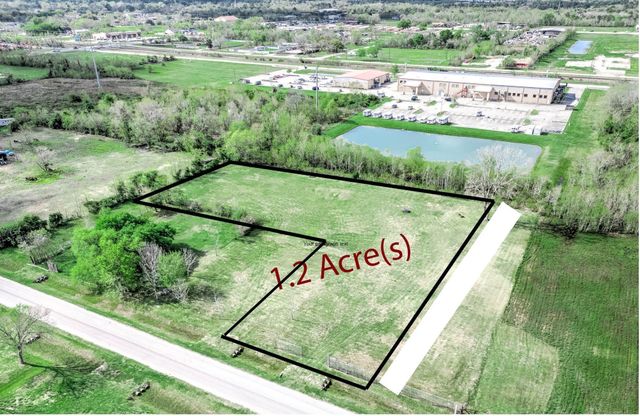 2701 Virginia Avenue, League City, TX 77573