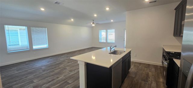 1706 Stelvio Pass Drive, Richmond, TX 77406