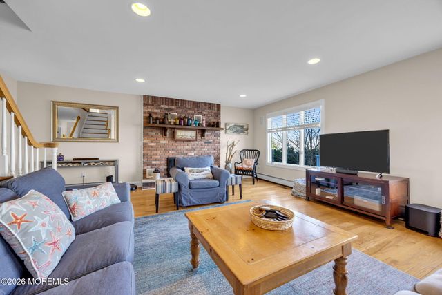 211 Forman Avenue, Point Pleasant Beach, NJ 08742