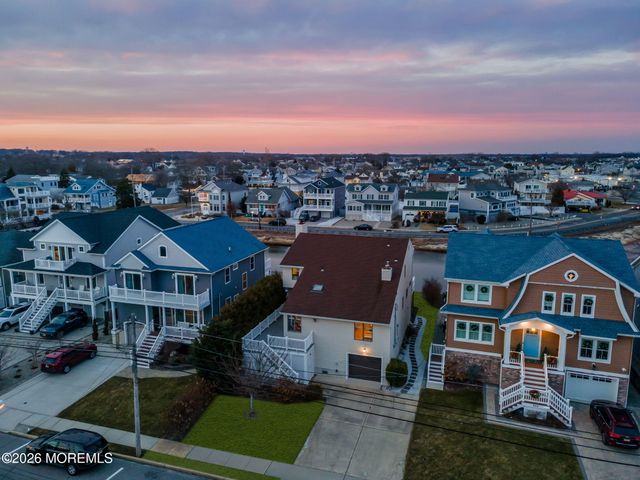 211 Forman Avenue, Point Pleasant Beach, NJ 08742