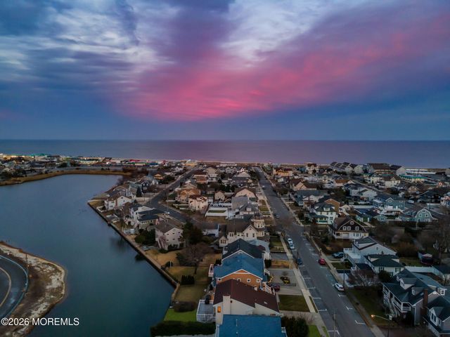 211 Forman Avenue, Point Pleasant Beach, NJ 08742