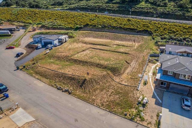 13814 Woods Valley Court, Valley Center, CA 92082