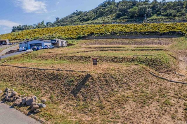 13814 Woods Valley Court, Valley Center, CA 92082