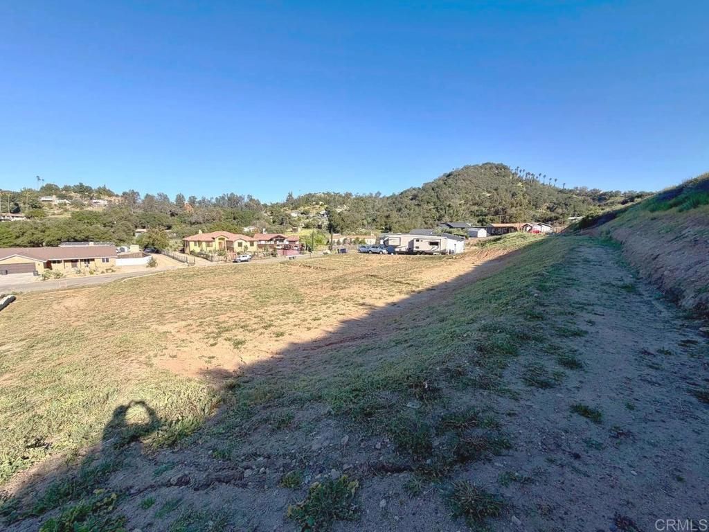 Image 4 of property listing at 13814 Woods Valley Court, Valley Center, CA 92082