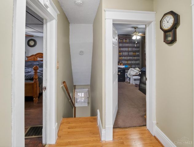 4024 Marburg Avenue, Cincinnati, OH 45209