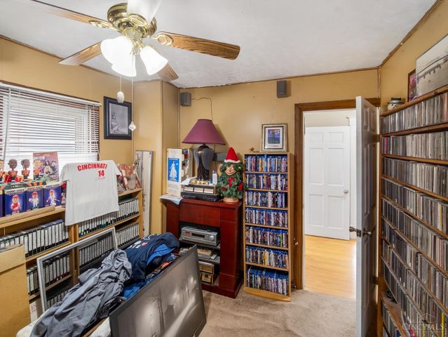 4024 Marburg Avenue, Cincinnati, OH 45209