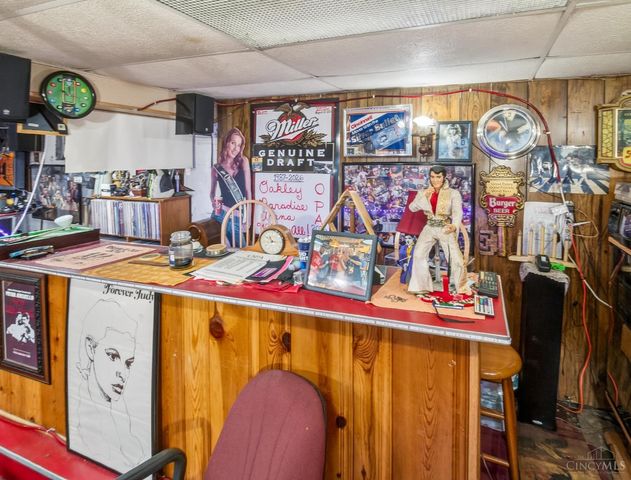 4024 Marburg Avenue, Cincinnati, OH 45209