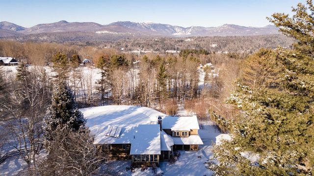 108 North Hill Road, Stowe, VT 05672